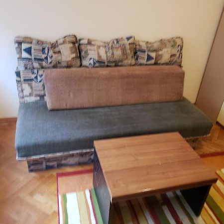 Private Cozy Room 1 With Shared Kitchen In Appartment, Downtown Beograd Ngoại thất bức ảnh