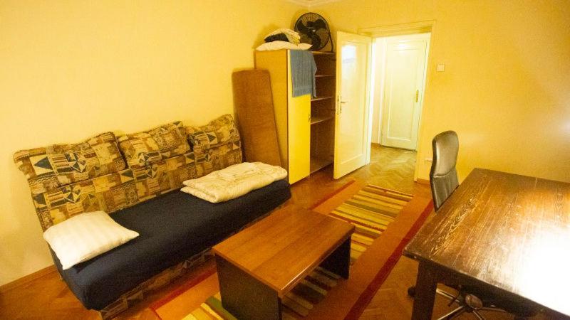 Private Cozy Room 1 With Shared Kitchen In Appartment, Downtown Beograd Ngoại thất bức ảnh